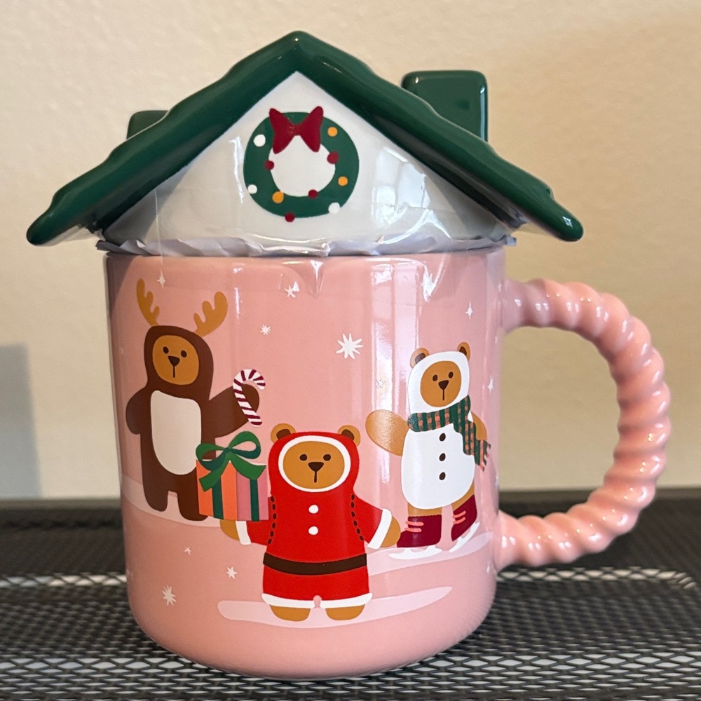Starbucks Holiday 2025 Gingerbread House Mug